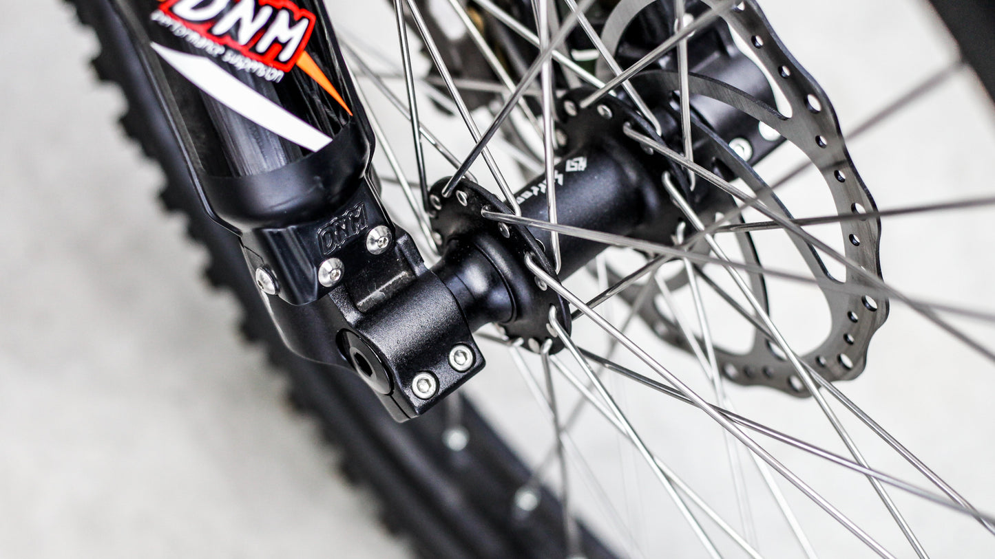 Front wheel bushing
