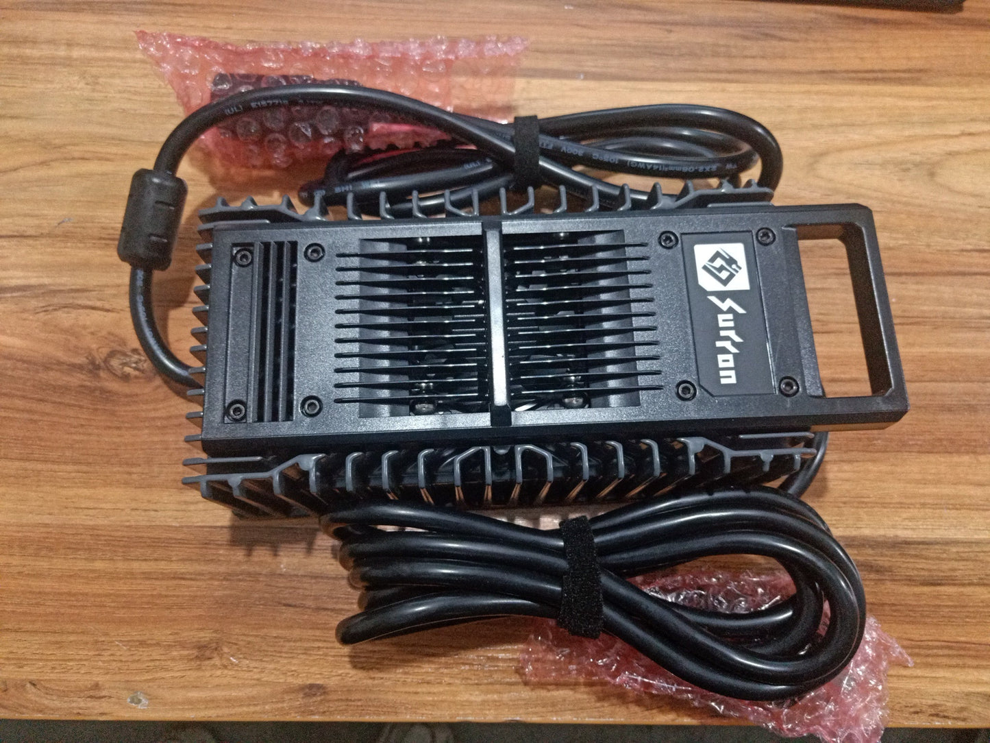light bee Battery Charger
